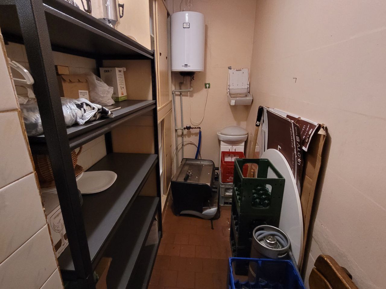 Puikiai įrengtos kavinės patalpos Klaipėdoje