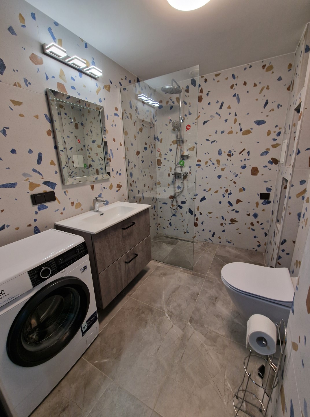 Parduodamas šiuolaikiškai įrengtas 2 kambarių butas prie pat Paupio/Užupio?