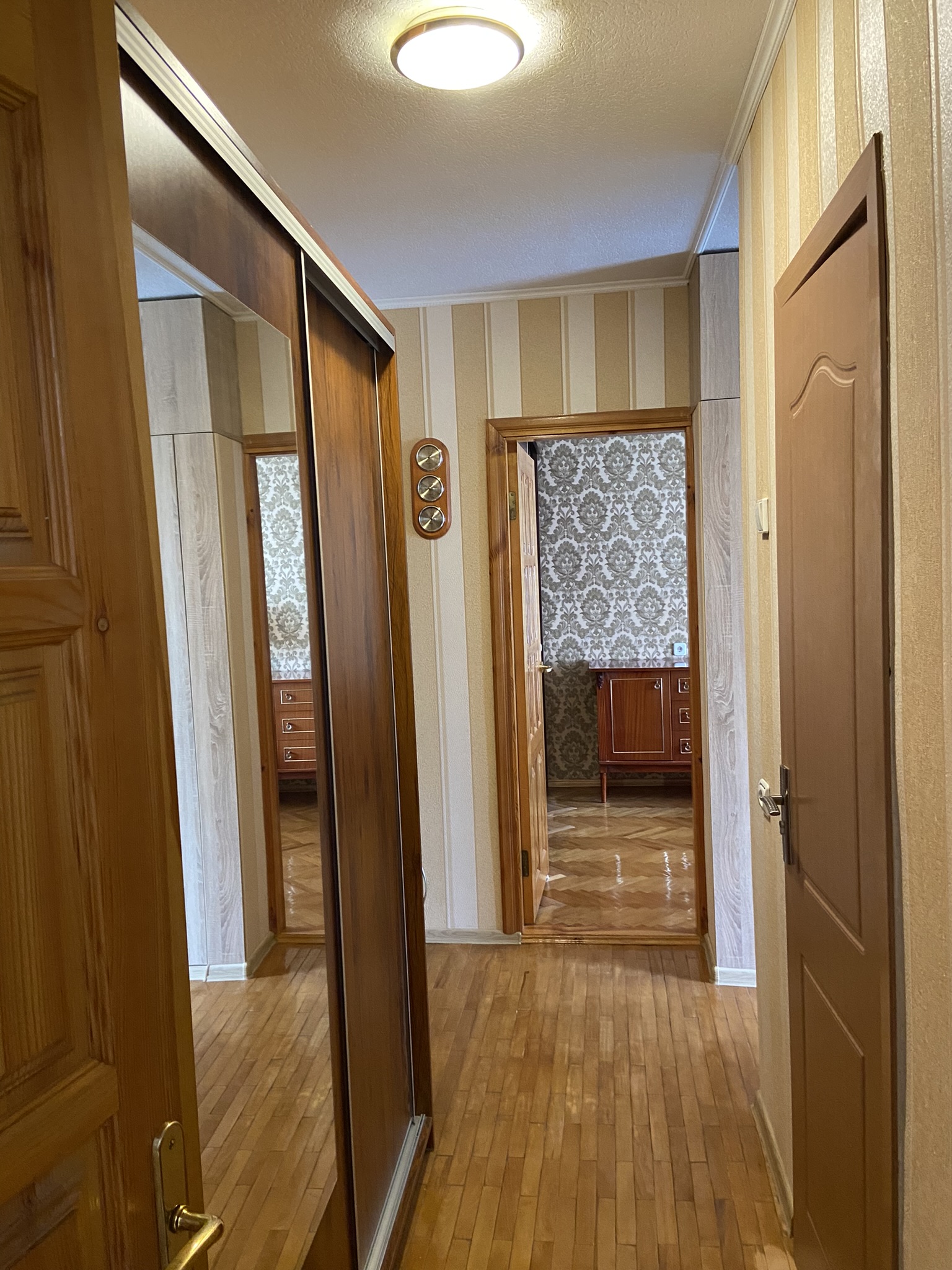 Parduodamas 2 kambarių butas Gargždų centre