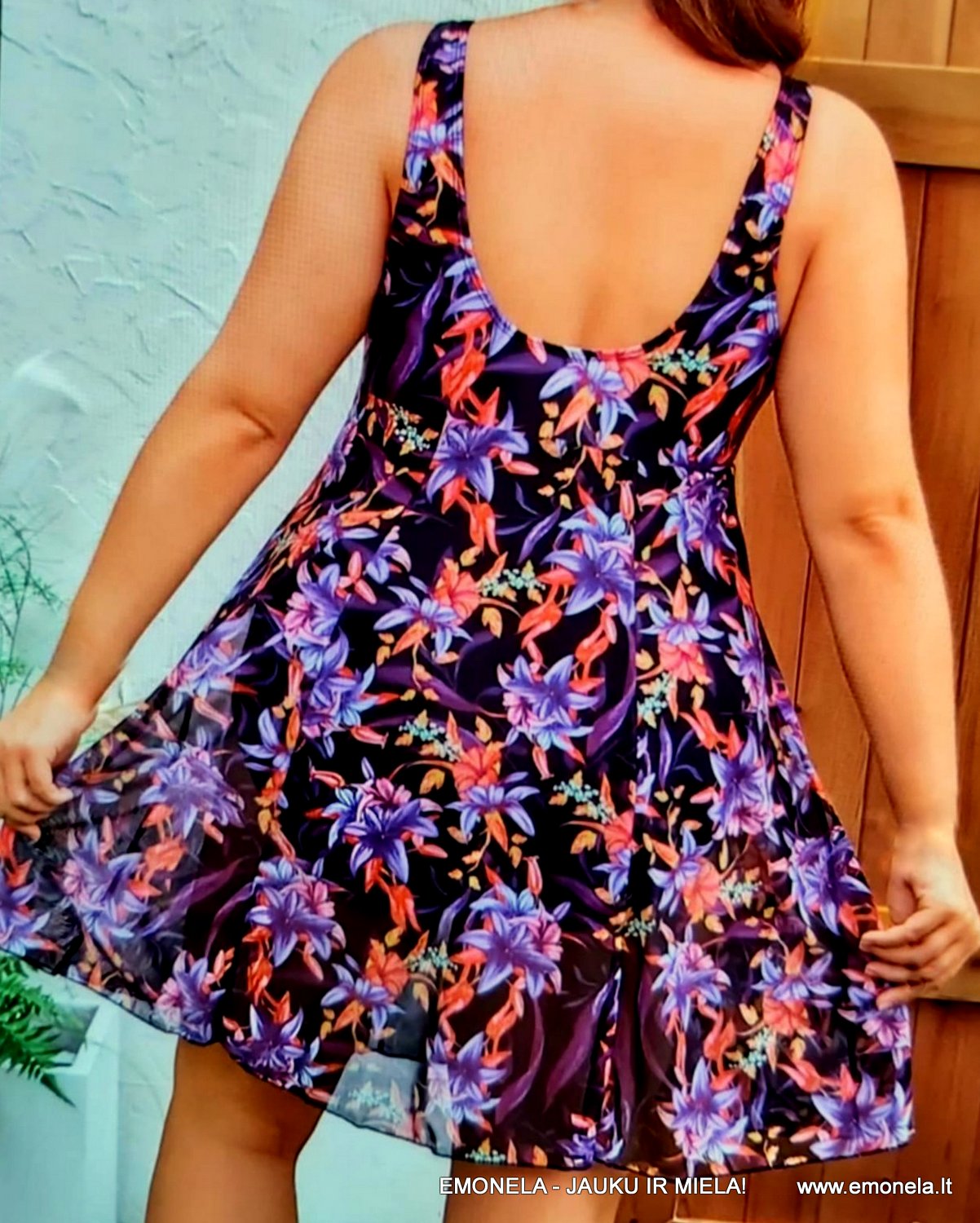 Moteriški Maudymosi kostiumėliai – suknelės didesni dydžiai