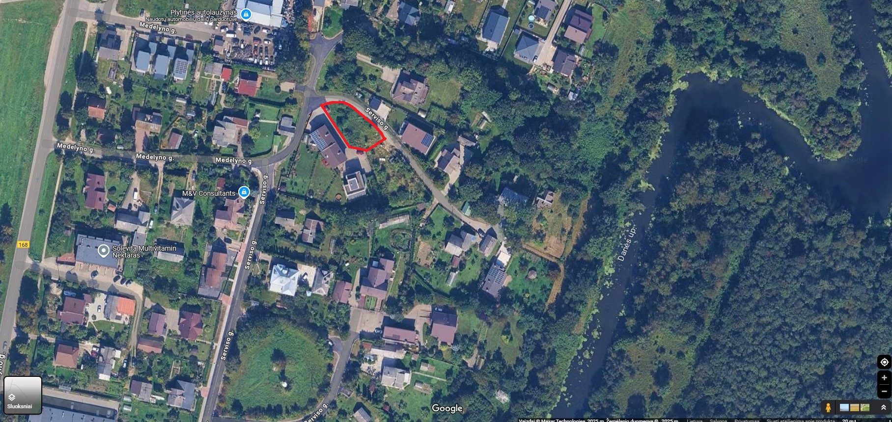 PARDUODAMAS SKLYPAS SU 4 BUTŲ NAMO PROJEKTU KLAIPĖDOJE, RAMIOJE VIETOJE PRIE DANĖS UPĖS