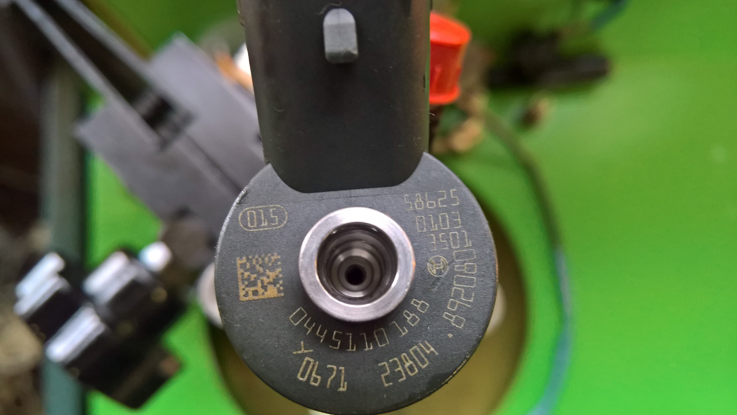 Kuro purkštukai Citroen,Ford,Mazda,Peugeot,Volvo. 0445110188