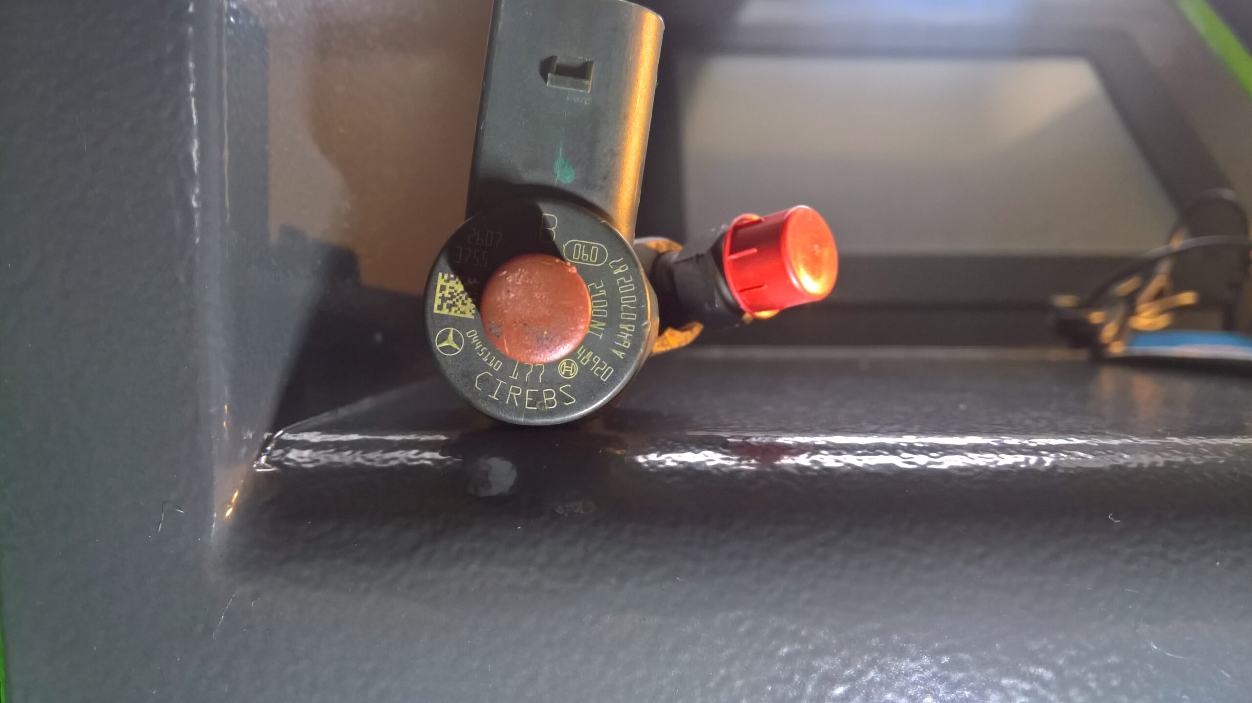 Kuro purkštukai Mercedes-C200,C220,CLC200,CLC220,CLK220,E200,E220,E270,E280,E320,S320. 0445110177 (0986435111)