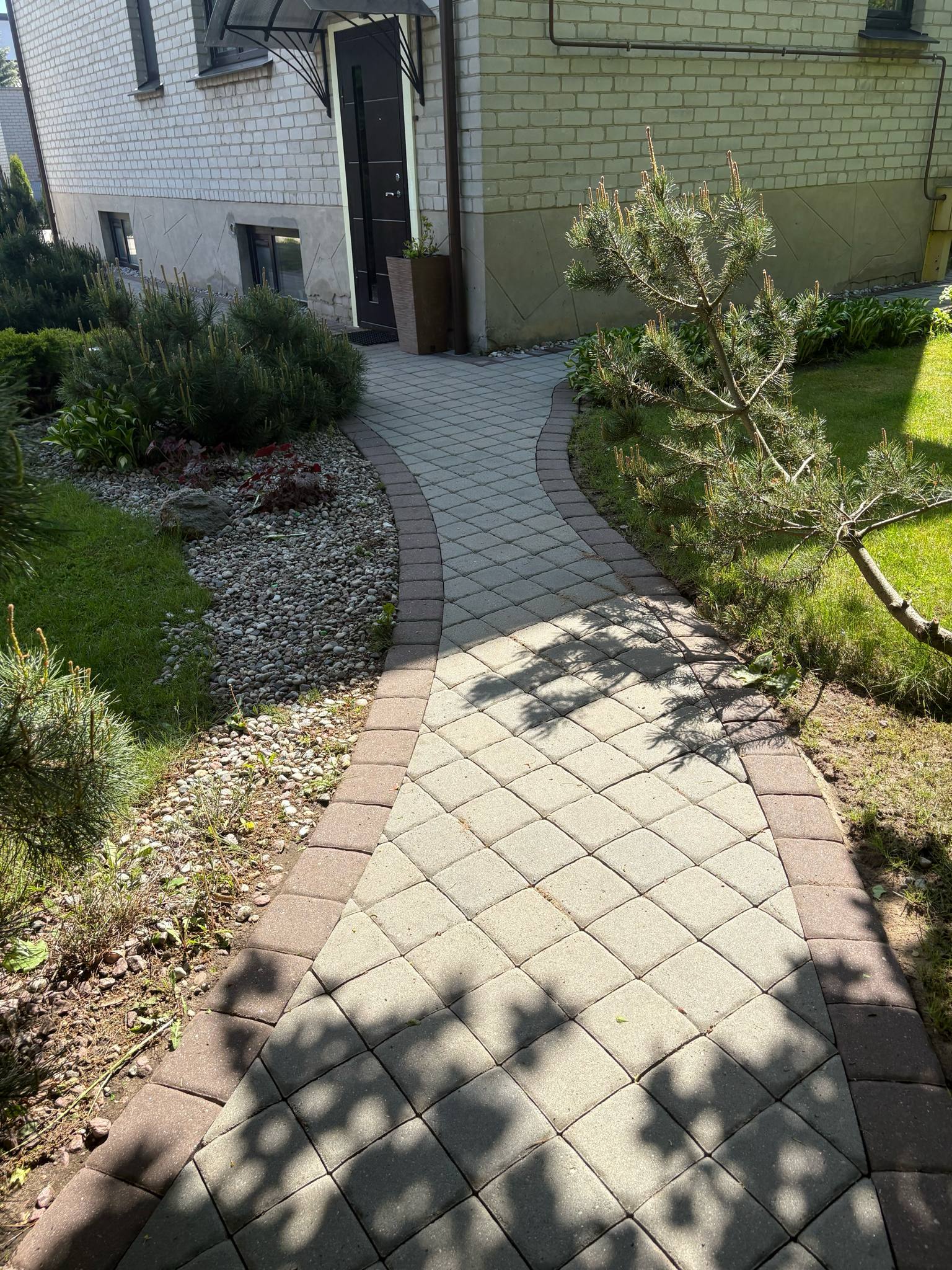 Plovimas – fasadų, stogų, trinkelių ir t.t