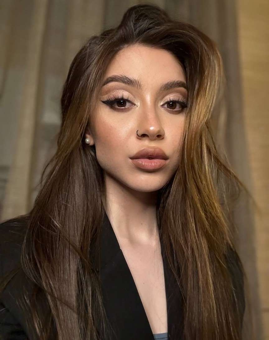 Mergina ieško vaikino – tavo svajonė.