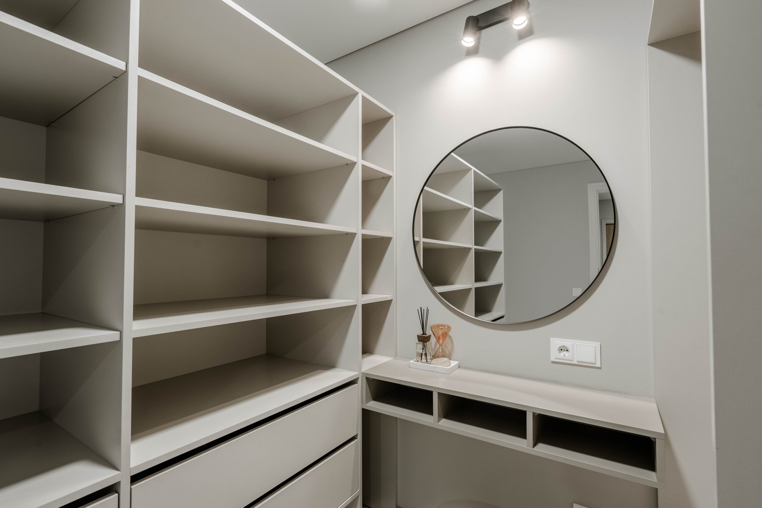 Parduodamas naujai įrengtas butas