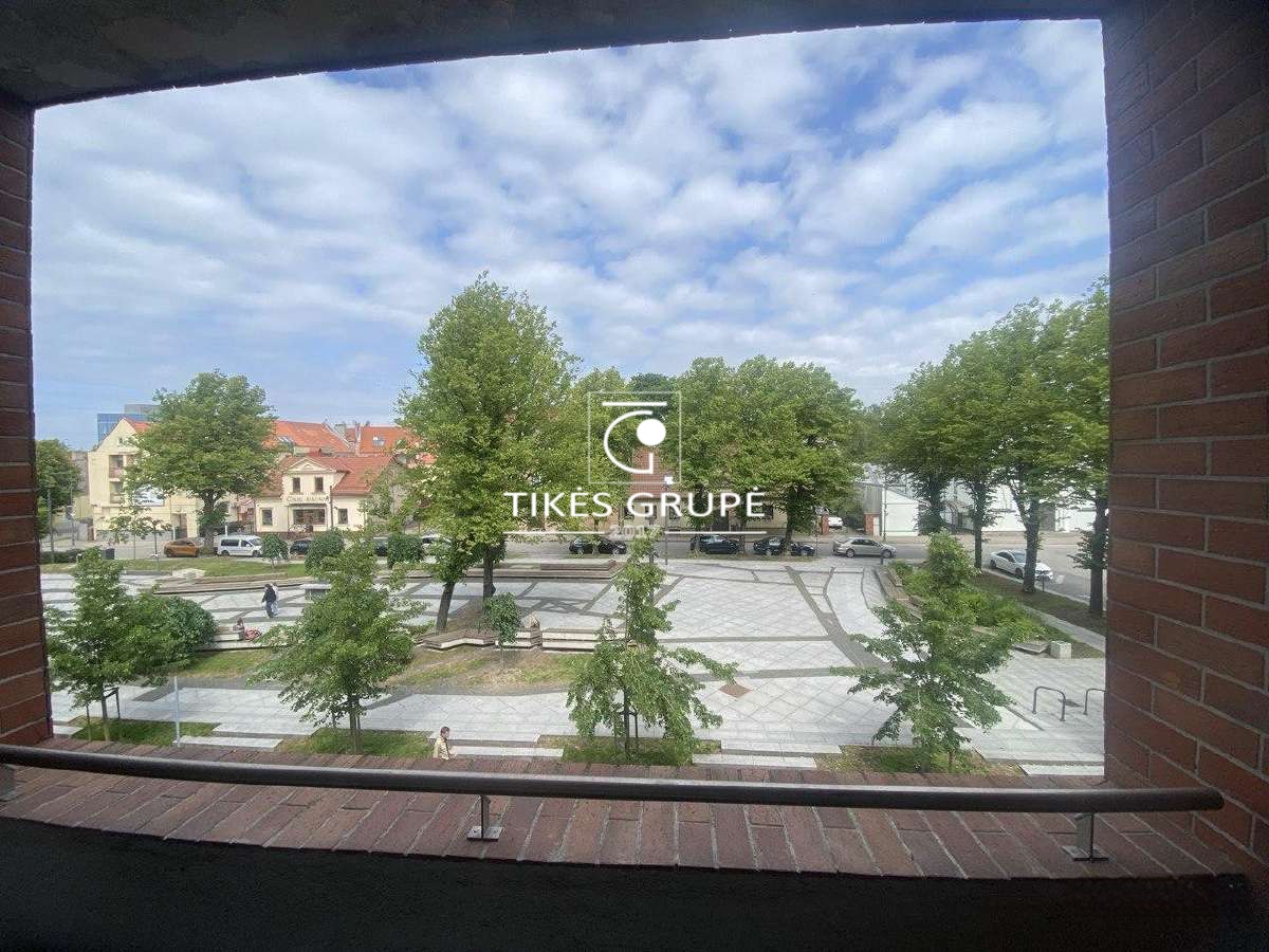 Parduodamas 2 kambarių butas