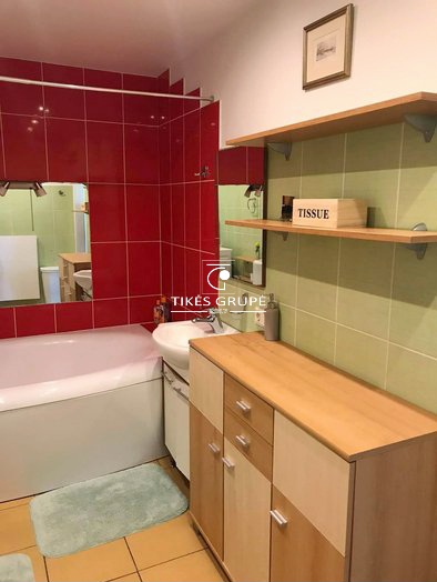 Parduodamas 2 kambarių butas