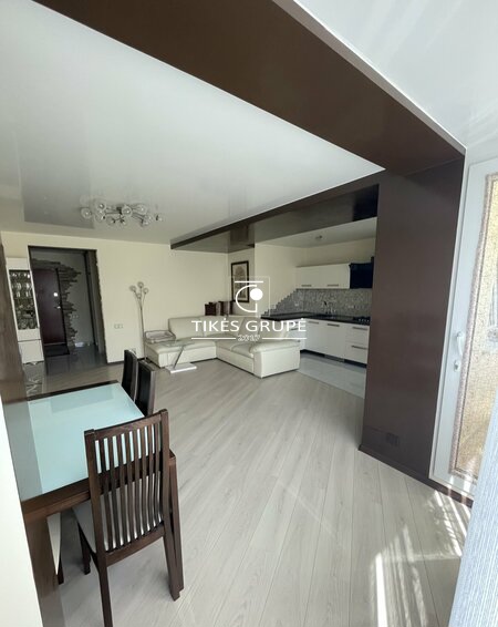 Parduodamas 3 kambarių butas