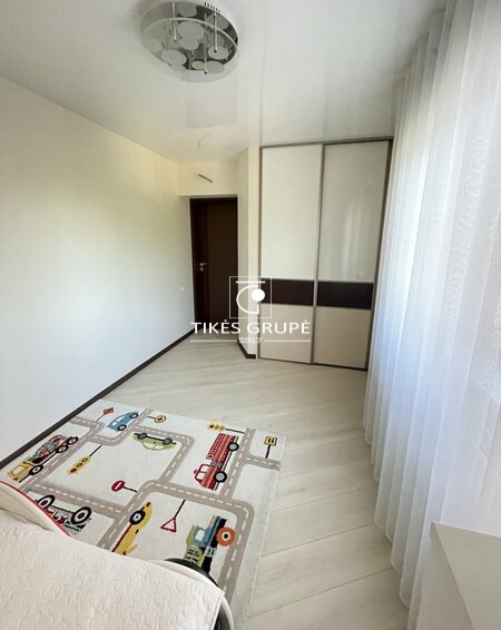 Parduodamas 3 kambarių butas