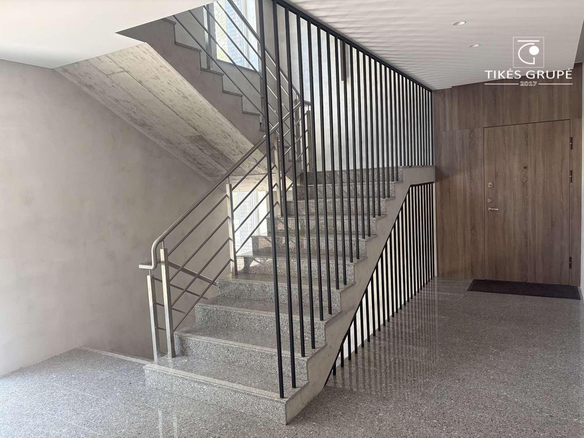 Parduodami naujos statybos name butai