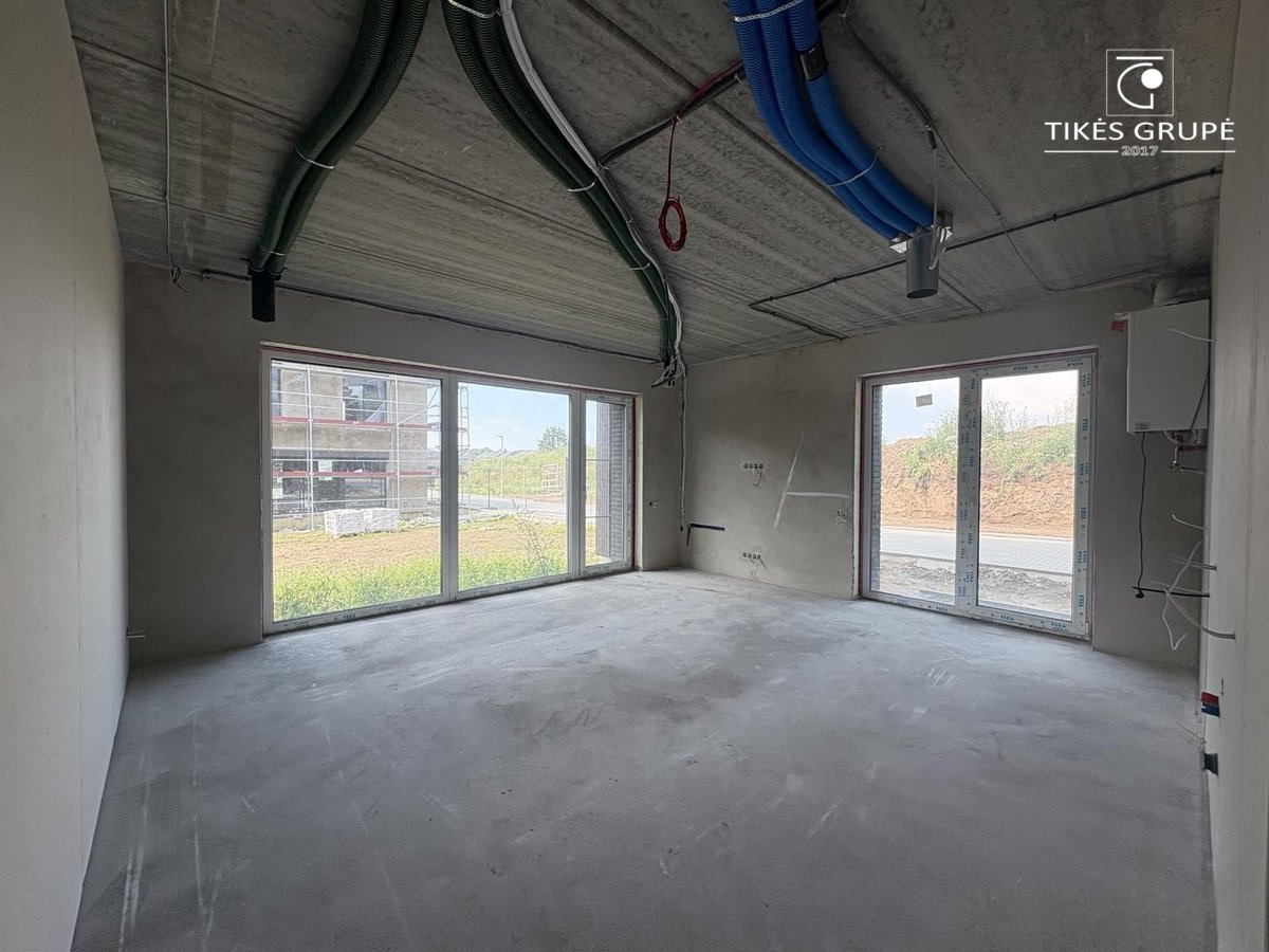 Parduodami naujos statybos name butai