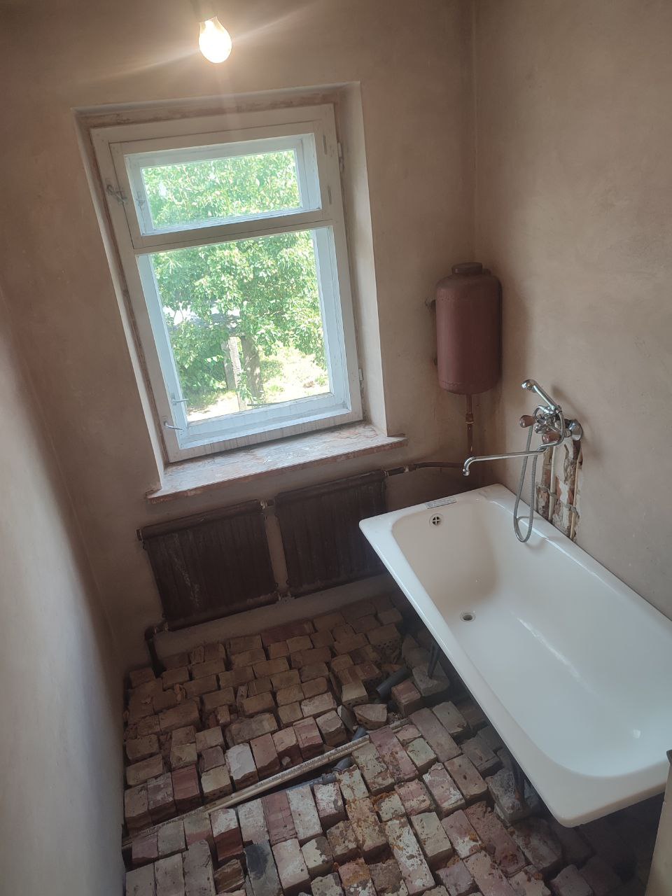 Parduodamas tvarkingas namas