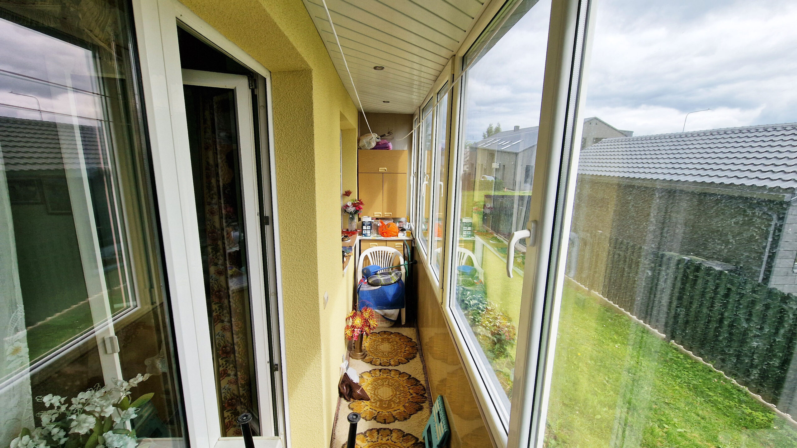 Parduodamas 1 kambario butas pirmame aukšte Panevėžyje, Basanavičiaus g. 66.