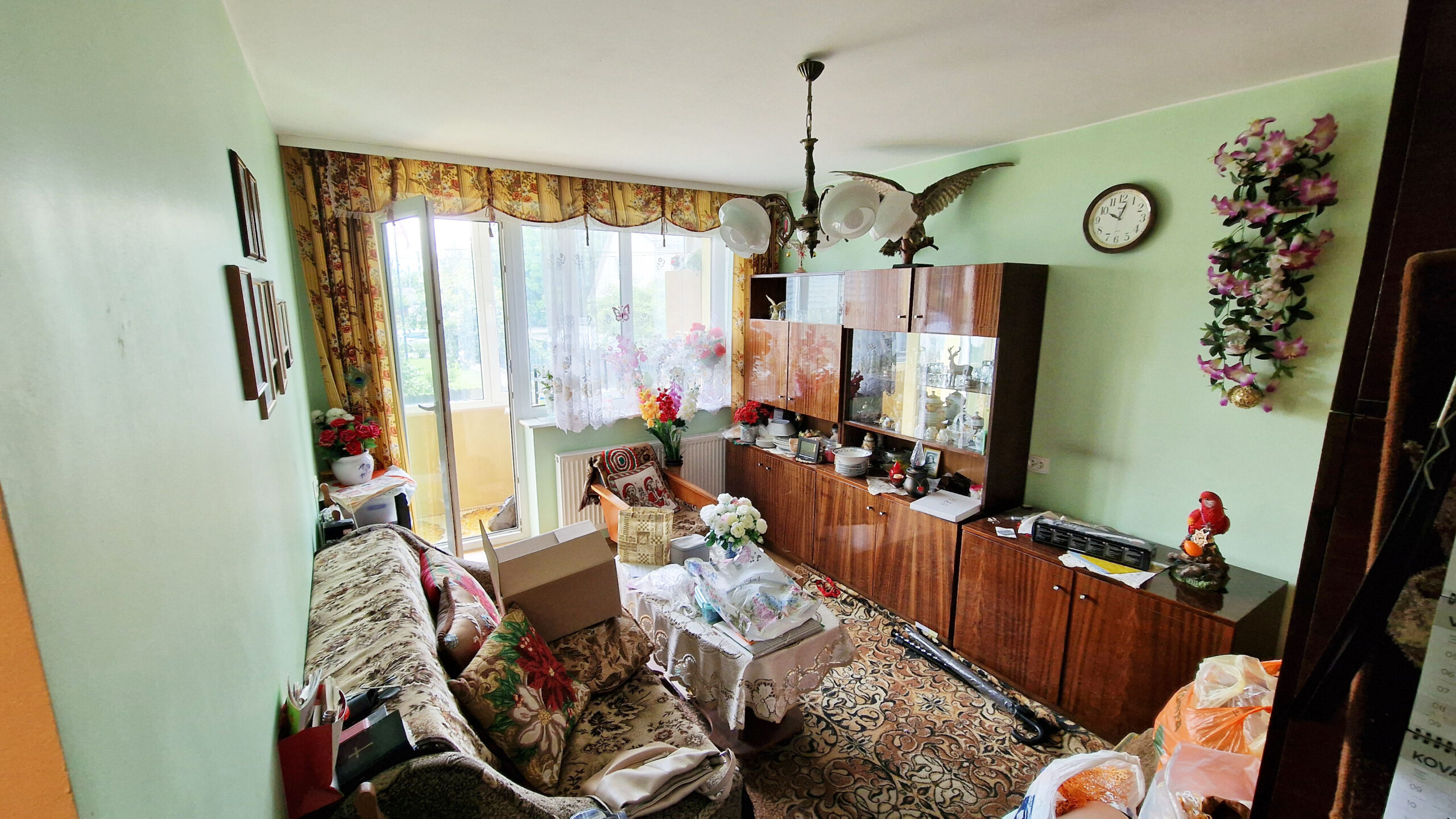 Parduodamas 1 kambario butas pirmame aukšte Panevėžyje, Basanavičiaus g. 66.