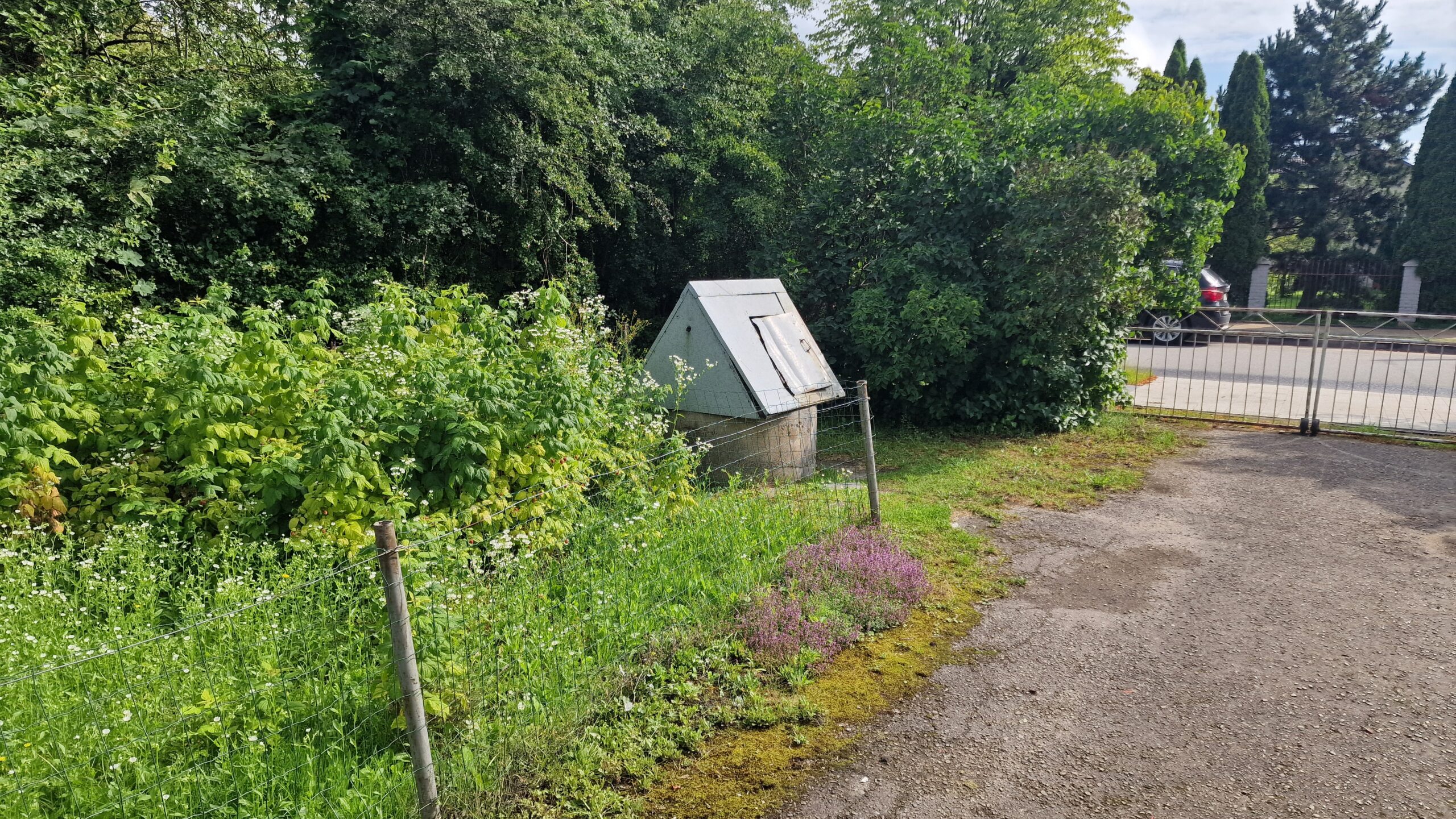 Parduodamas mediniame name 2 kambarių butas pirmame aukšte Staniūnų g. 24 Panevėžys