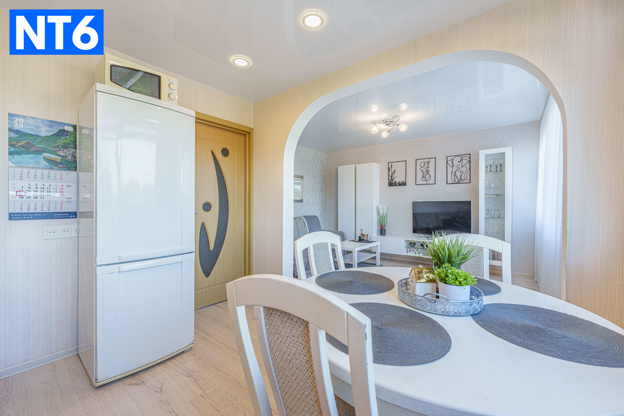 Parduodamas 2 kambarių butas