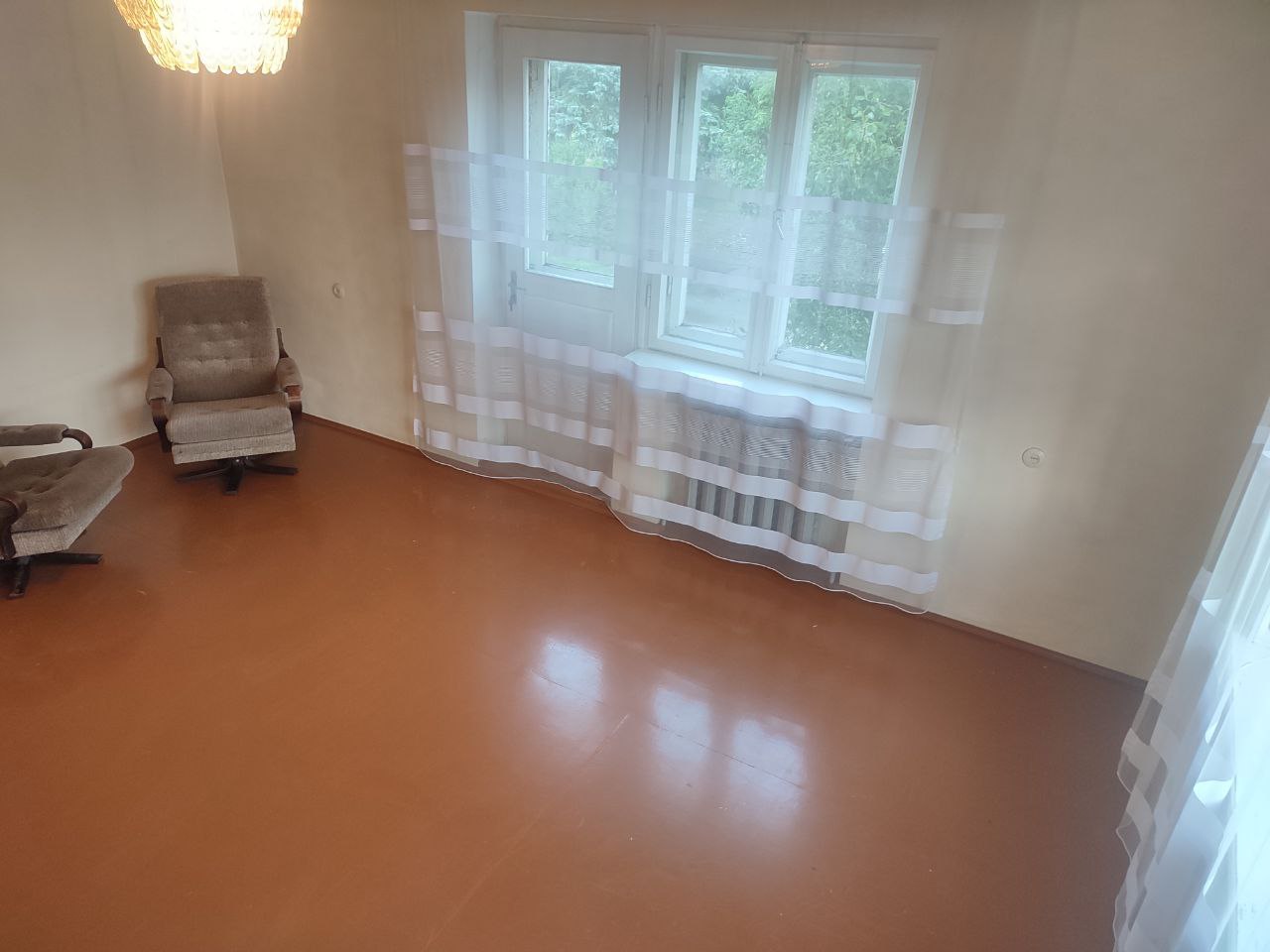 Parduodamas tvarkingas namas