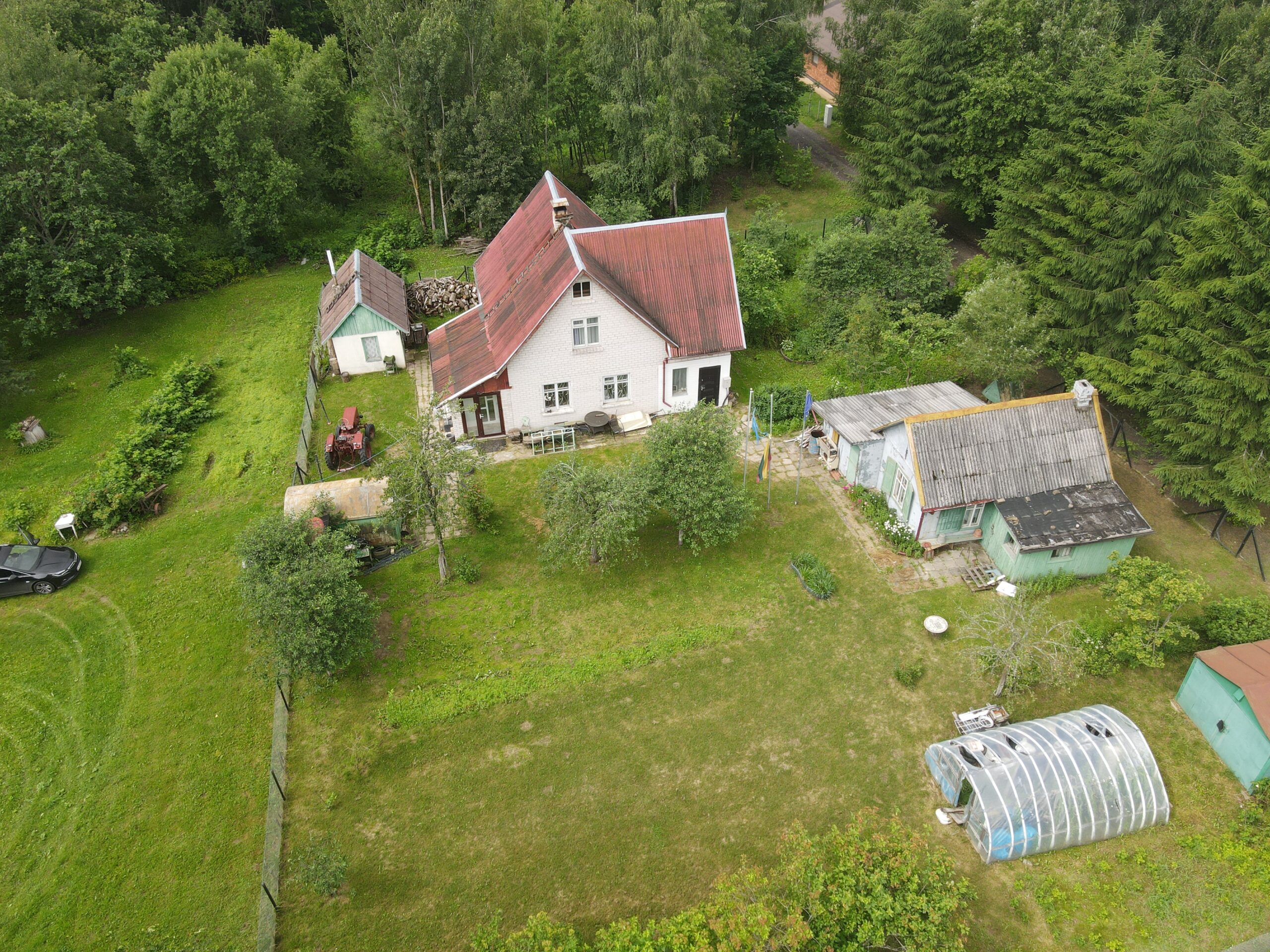 PARDUODAMAS MŪRINIS NAMAS