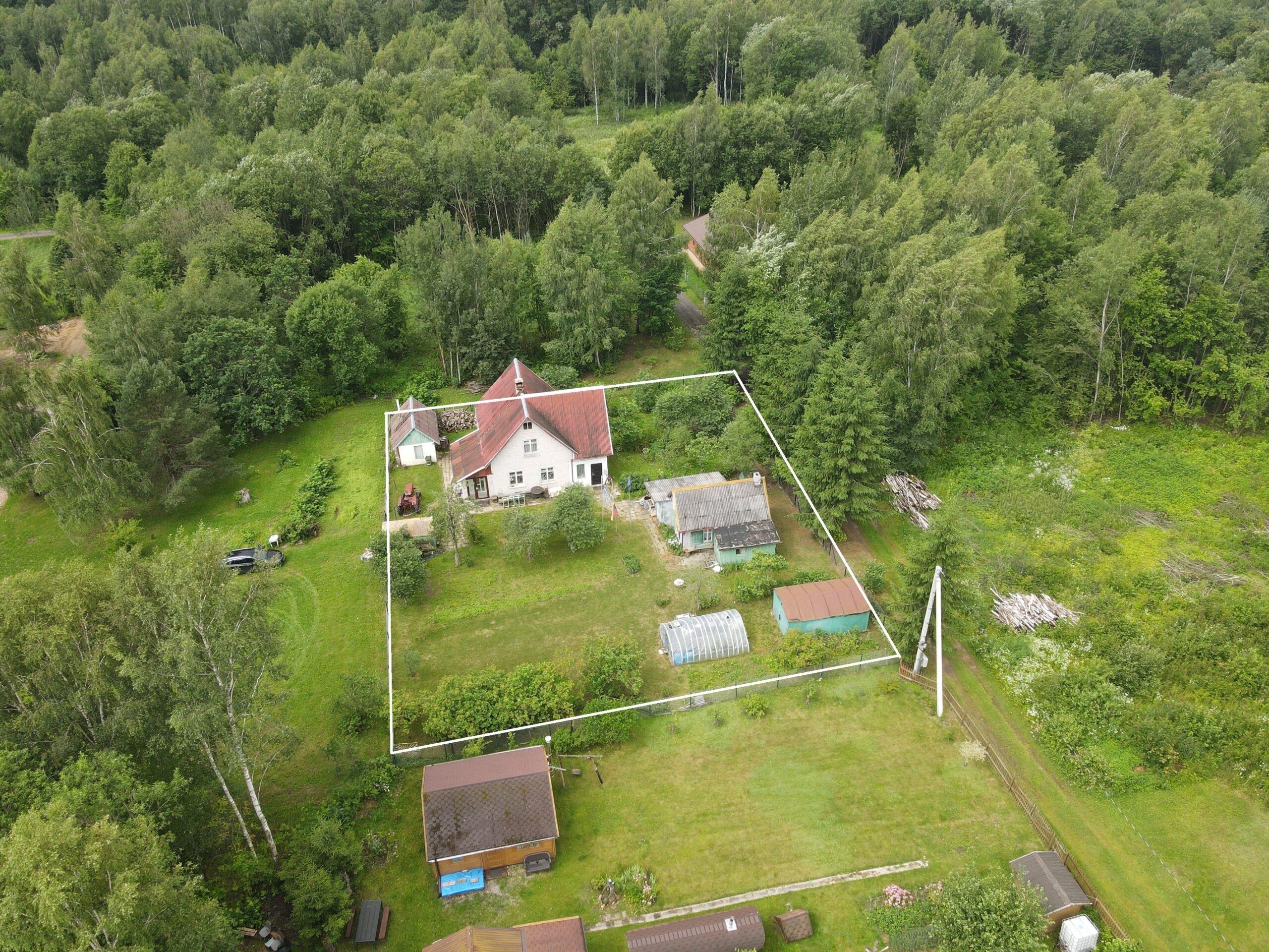 PARDUODAMAS MŪRINIS NAMAS