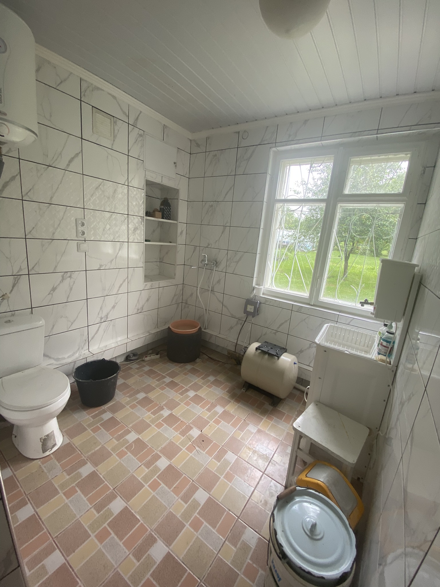 PARDUODAMAS MŪRINIS NAMAS