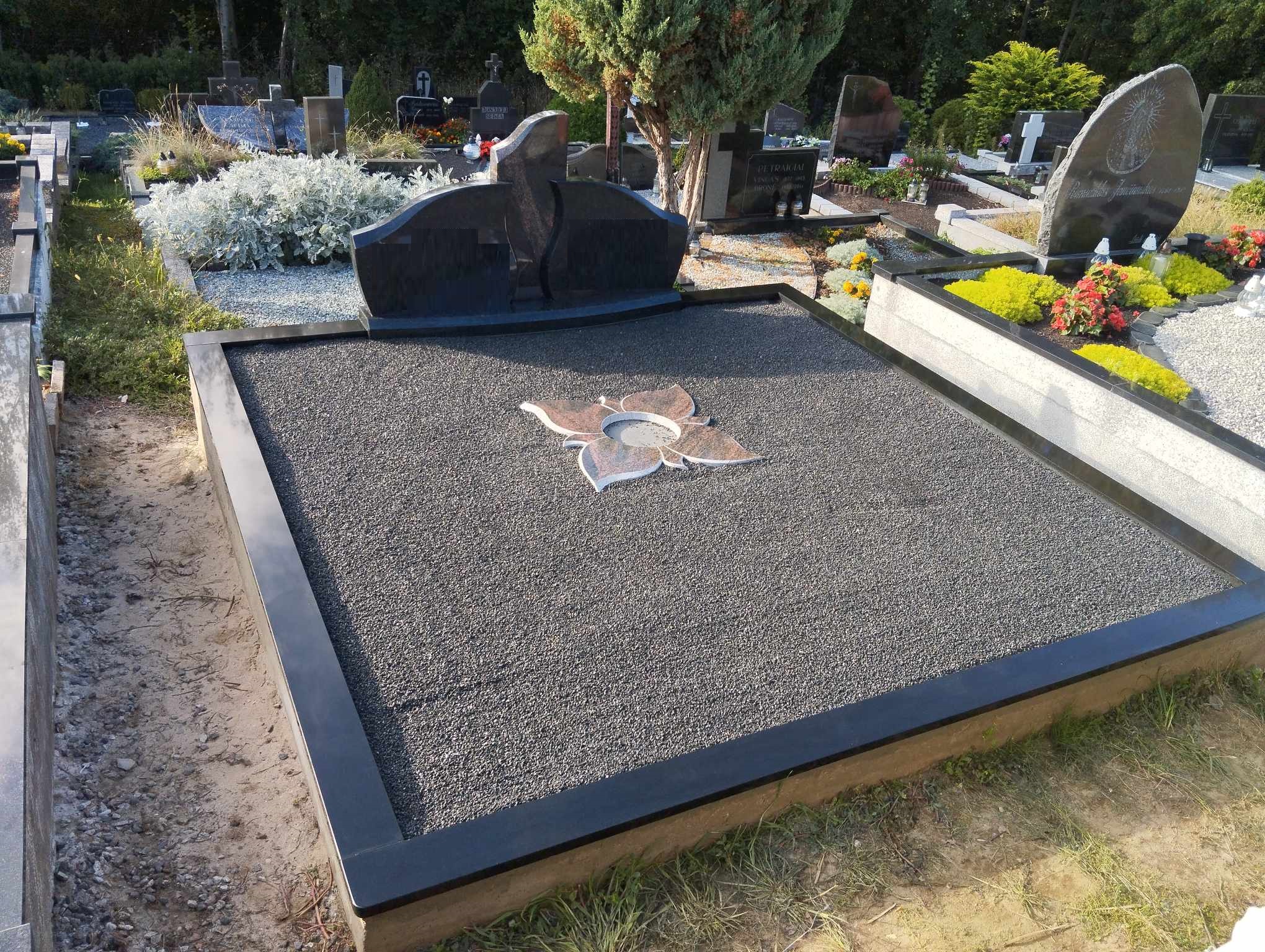 KAPAVIECIU TVARKYMAS +37067846372_ +37067075764