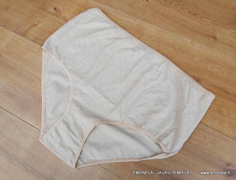 Kelnaitės paaukštintu liemeniu, didesni dydžiai