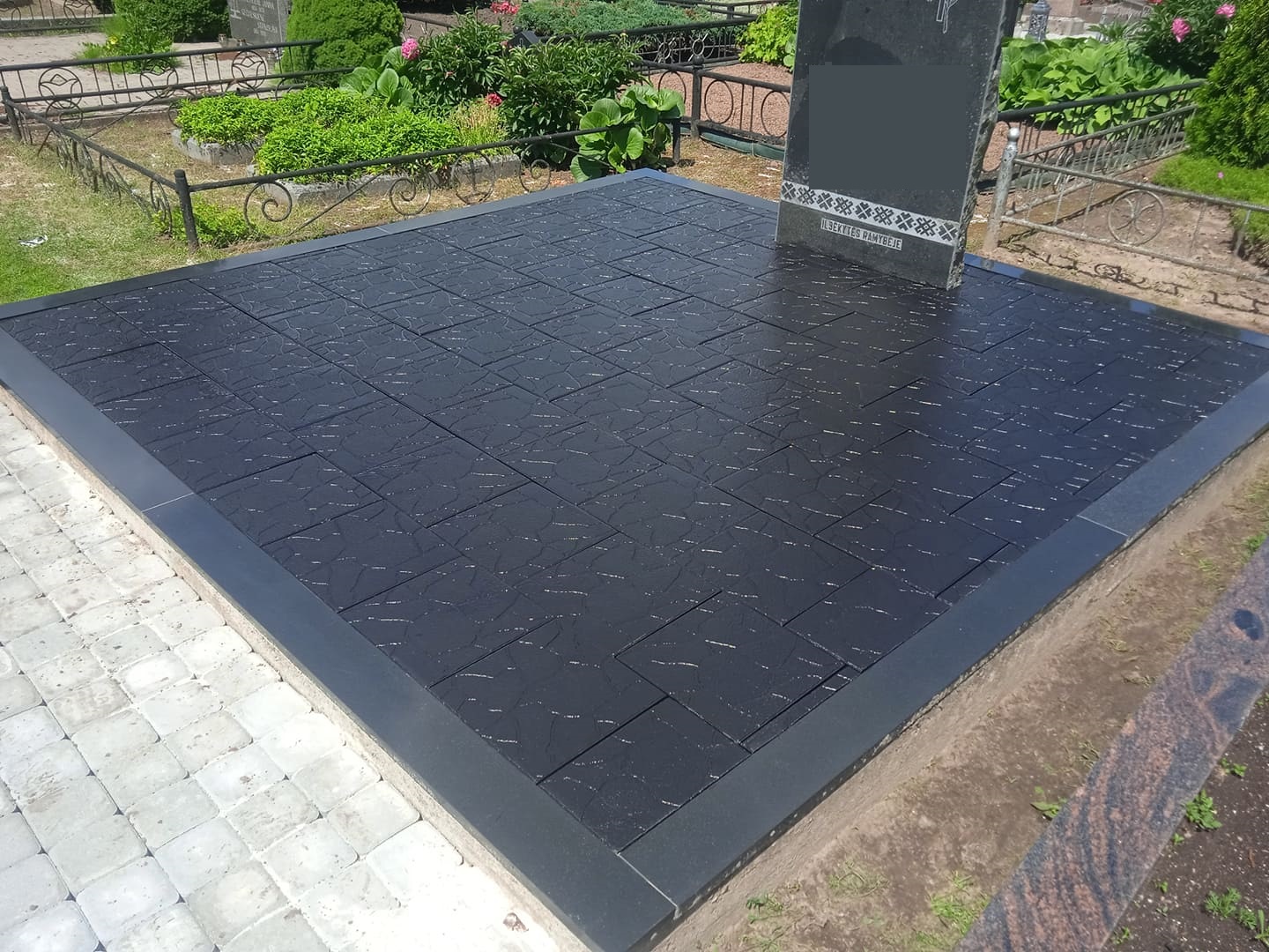 KAPAVIECIU TVARKYMAS +37067846372_ +37067075764