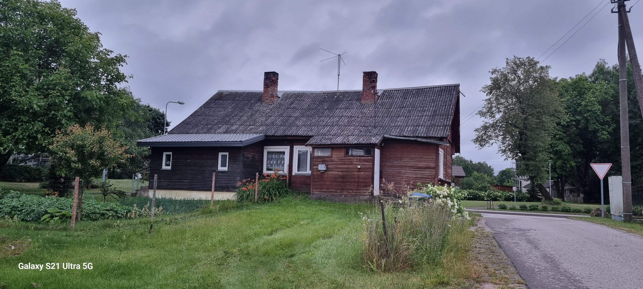 Parduodama namo dalis