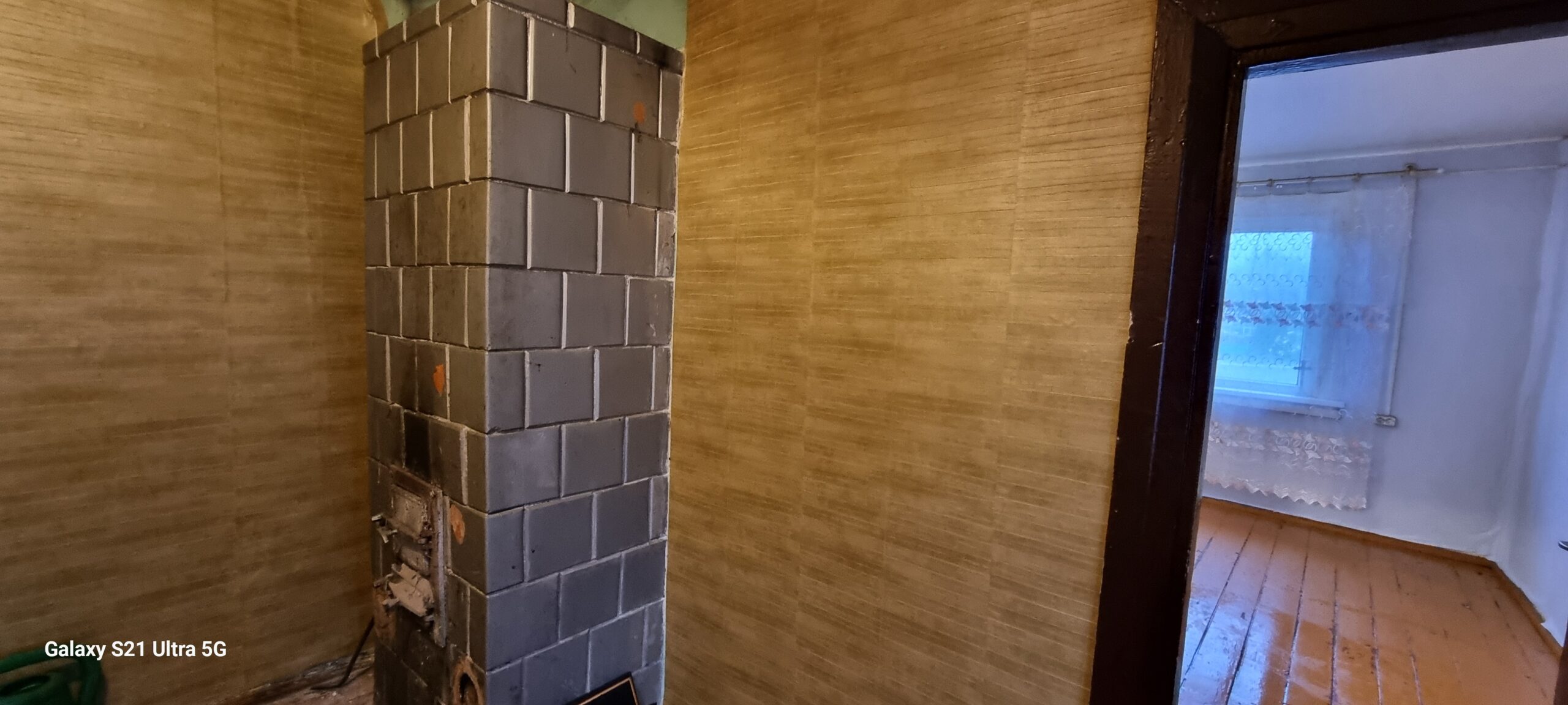 Parduodama namo dalis