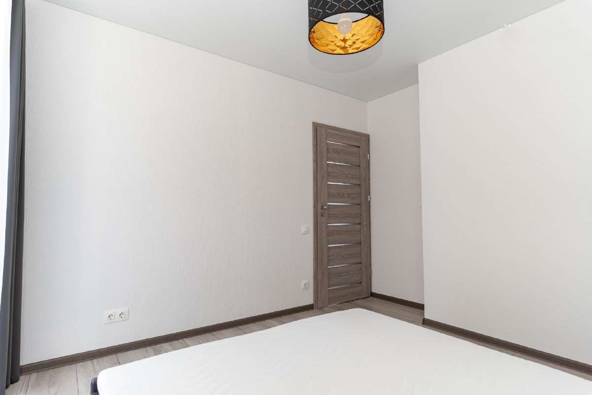 Gargzduose, parduodamas naujos statybos 3 kambarių butas su sandėliuku.