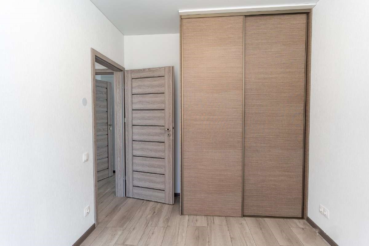 Gargzduose, parduodamas naujos statybos 3 kambarių butas su sandėliuku.