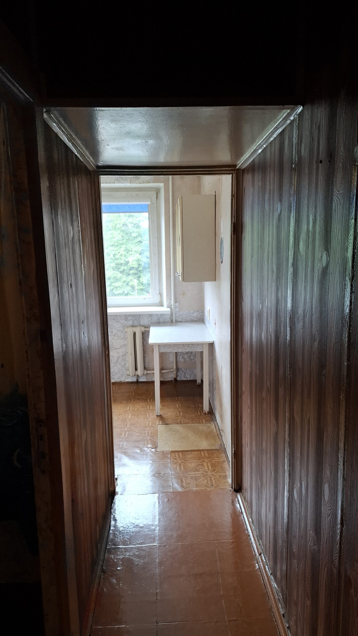 Parduodamas 2 kambarių butas.