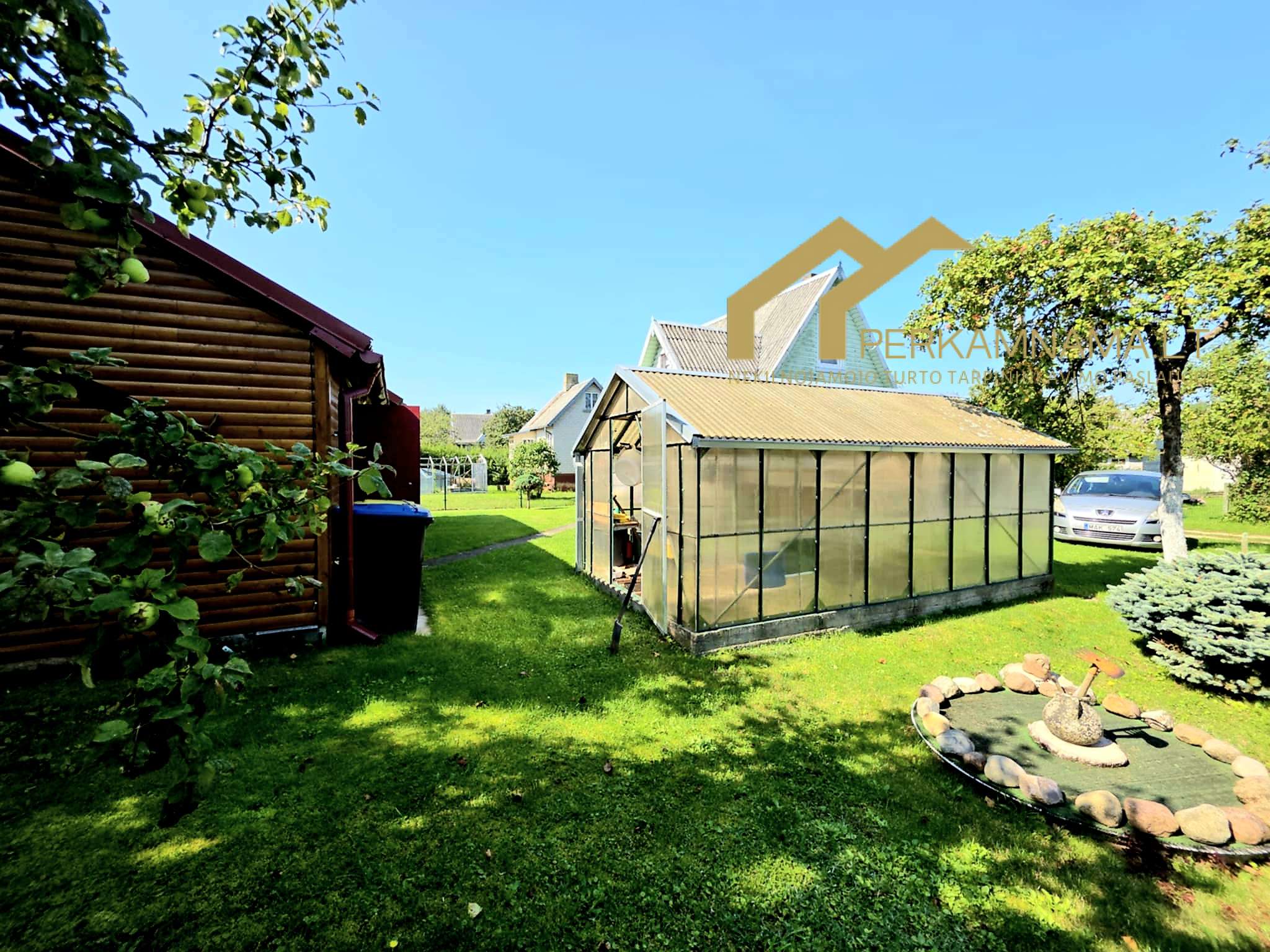 Parduodamas sodo namelis su terasa ir sklypu Klaipėdos r.