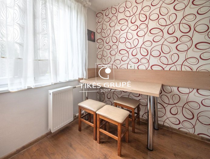 Parduodamas tvarkingas 3 kambarių butas