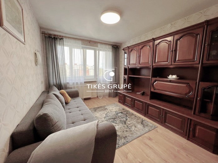 Parduodamas 1 kambario butas su balkonu