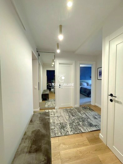 Ramioje vietoje parduodamas 2 kambarių butas