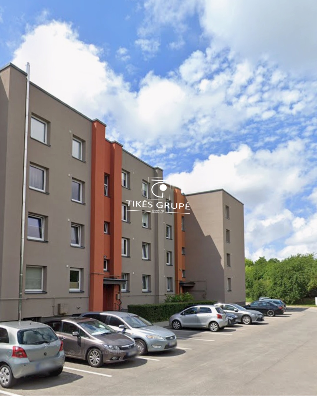 Ramioje vietoje parduodamas 2 kambarių butas