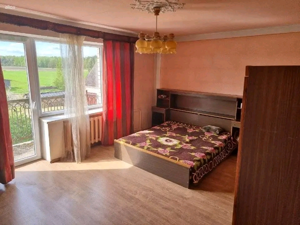 Parduodamas erdvus namas Panevėžio raj. Paliuniskio-km