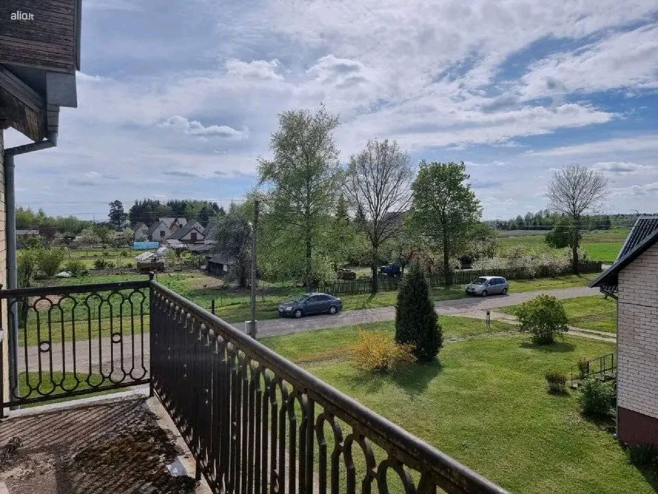 Parduodamas erdvus namas Panevėžio raj. Paliuniskio-km