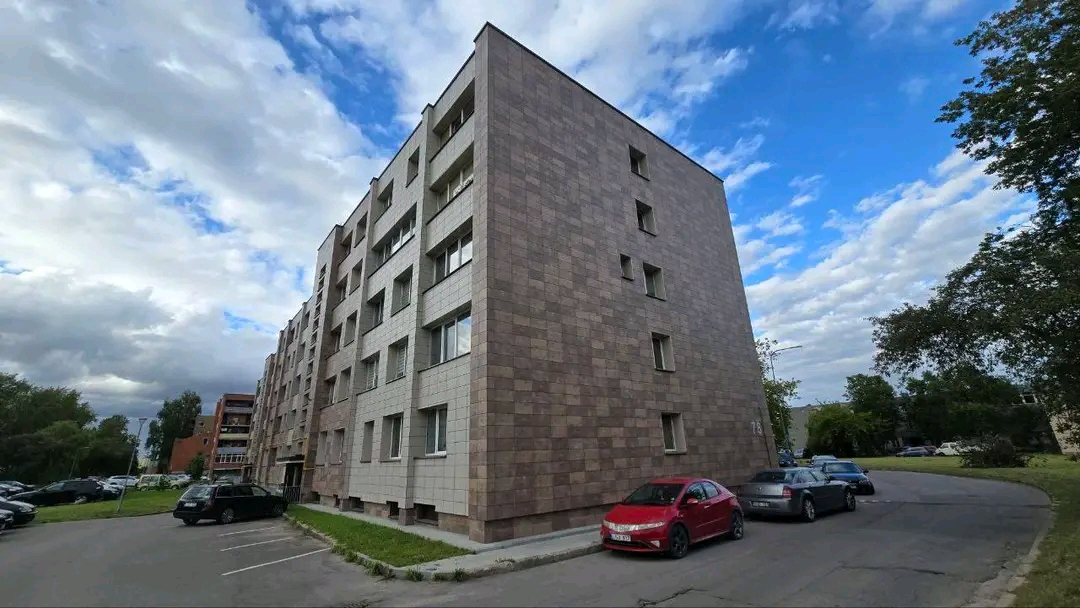 Parduodamas 1 kambario butas Panevėžyje