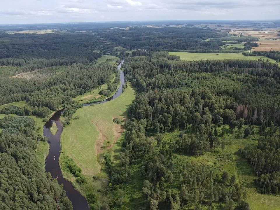 Parduodamas žemės ūkio paskirties 6.57 ha su mišku Anykščių r.