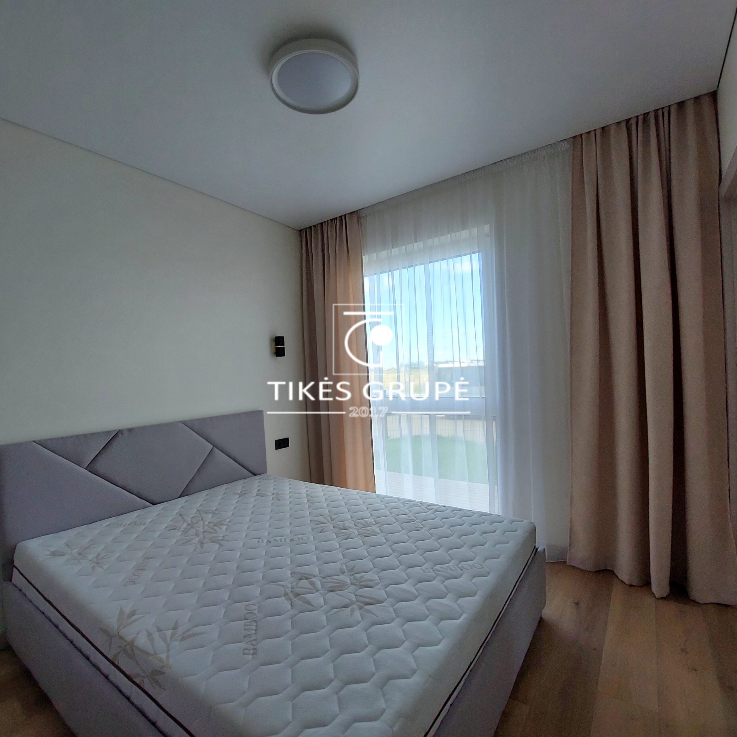 Naujos statybos name parduodamas 2 kambarių butas