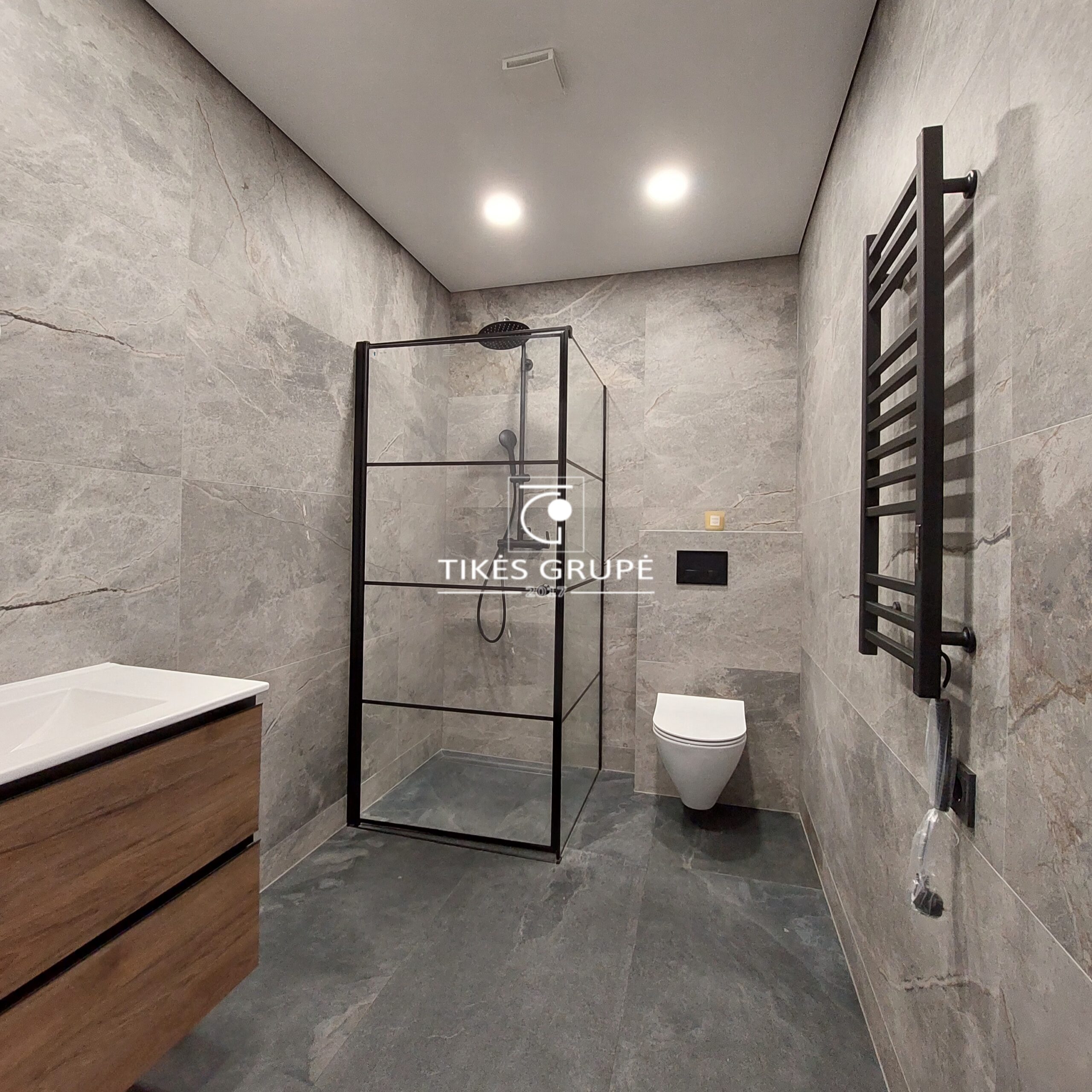 Naujos statybos name parduodamas 2 kambarių butas