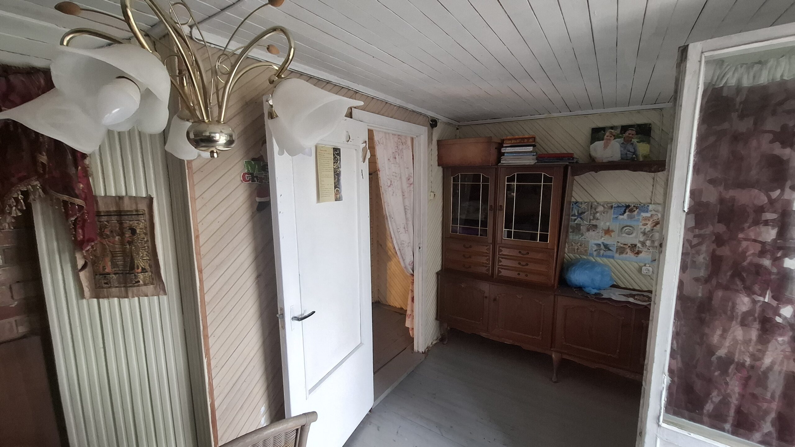 Parduodamas sodo namas Šernų soduose, šalia miško, stotelės ir parduotuvės!