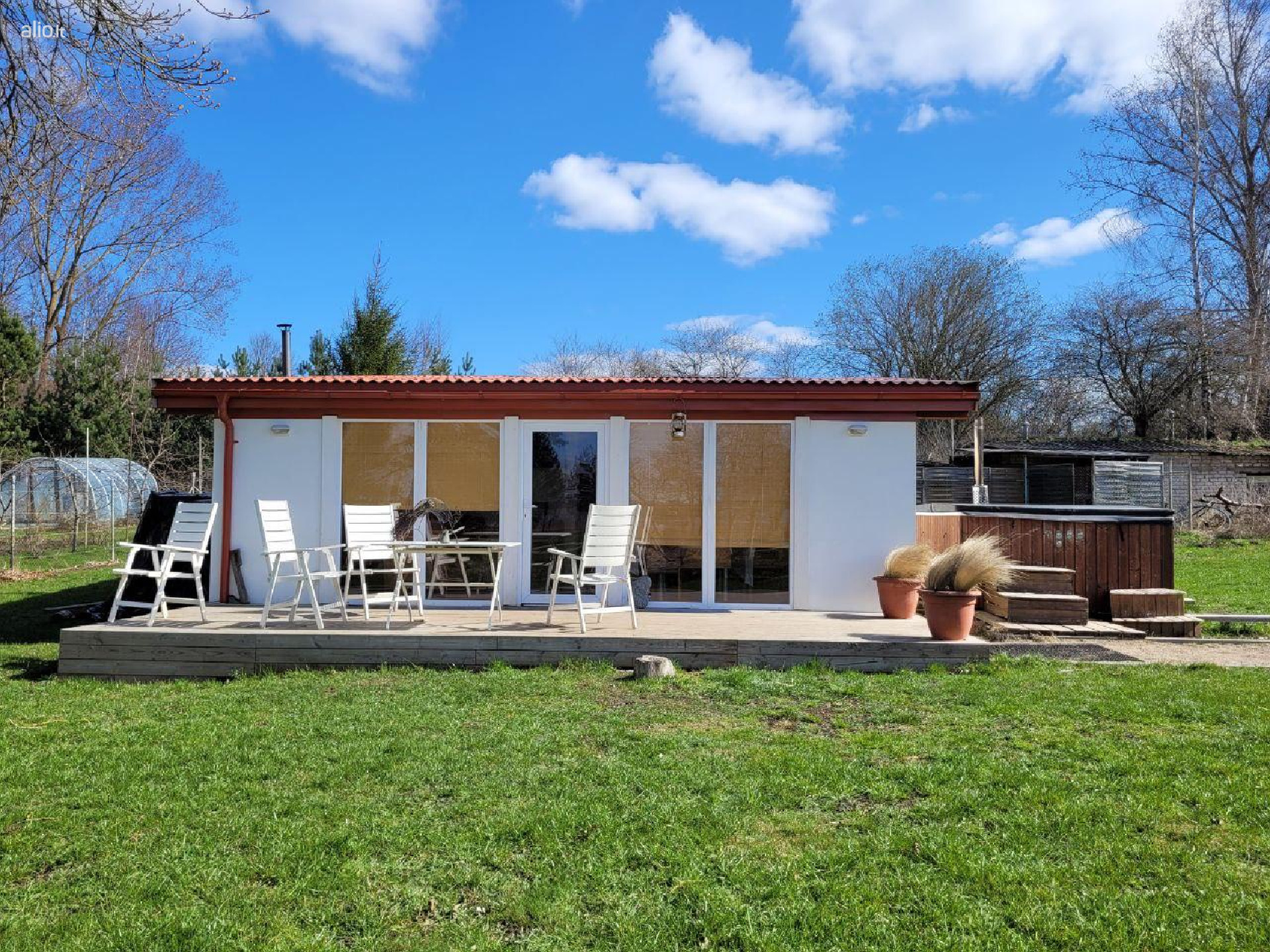 Parduodama unikali sodyba šalia Rėkyvos ež. Šiauliuose. 2022m..