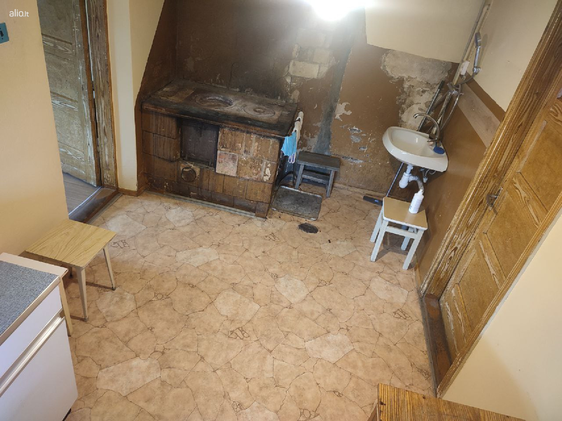 Parduodamas tvarkingas namas Joniškyje