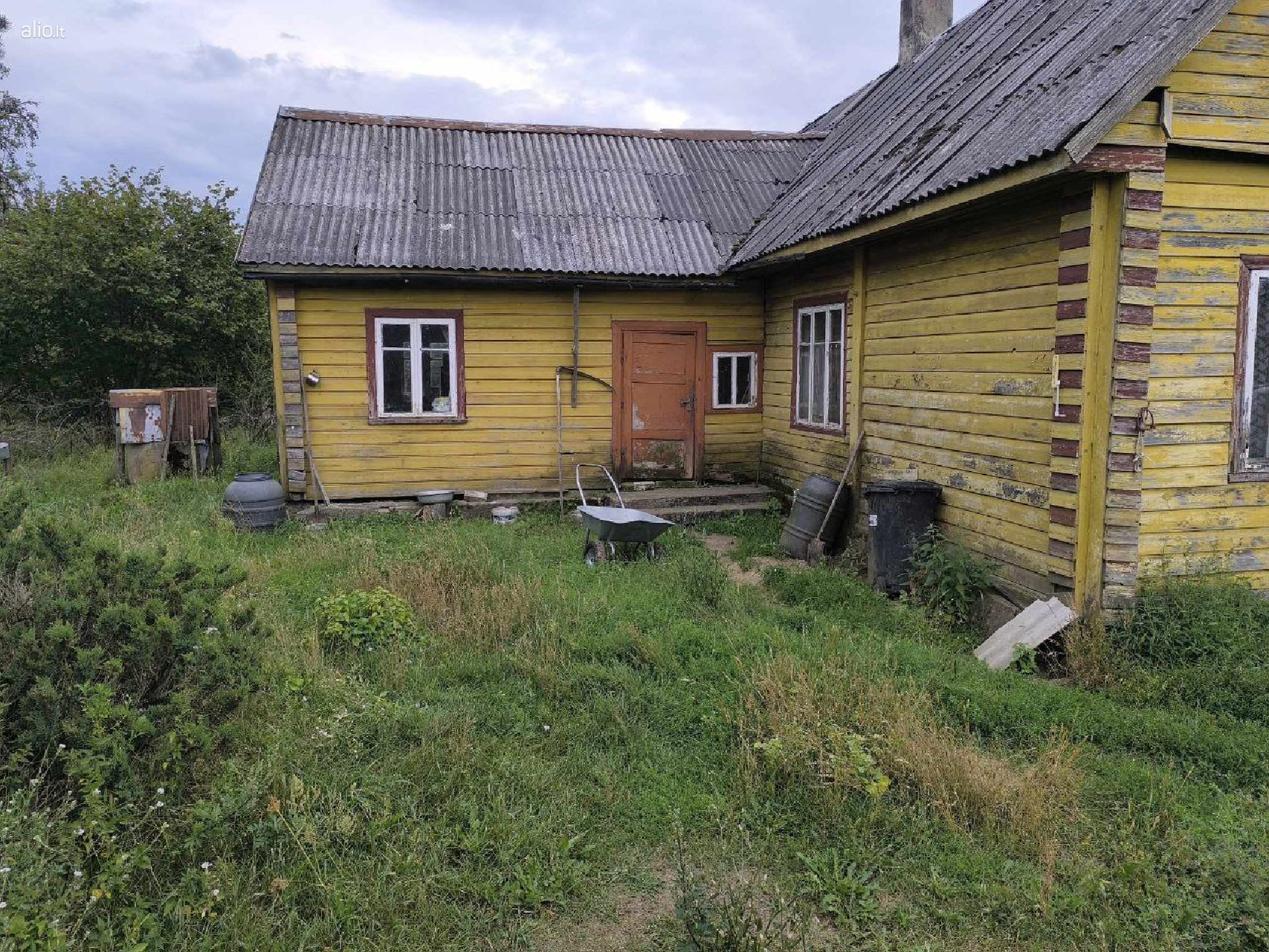 Parduodama sodyba su žeme Alytaus raj. Butrimonys, Beržinės km.