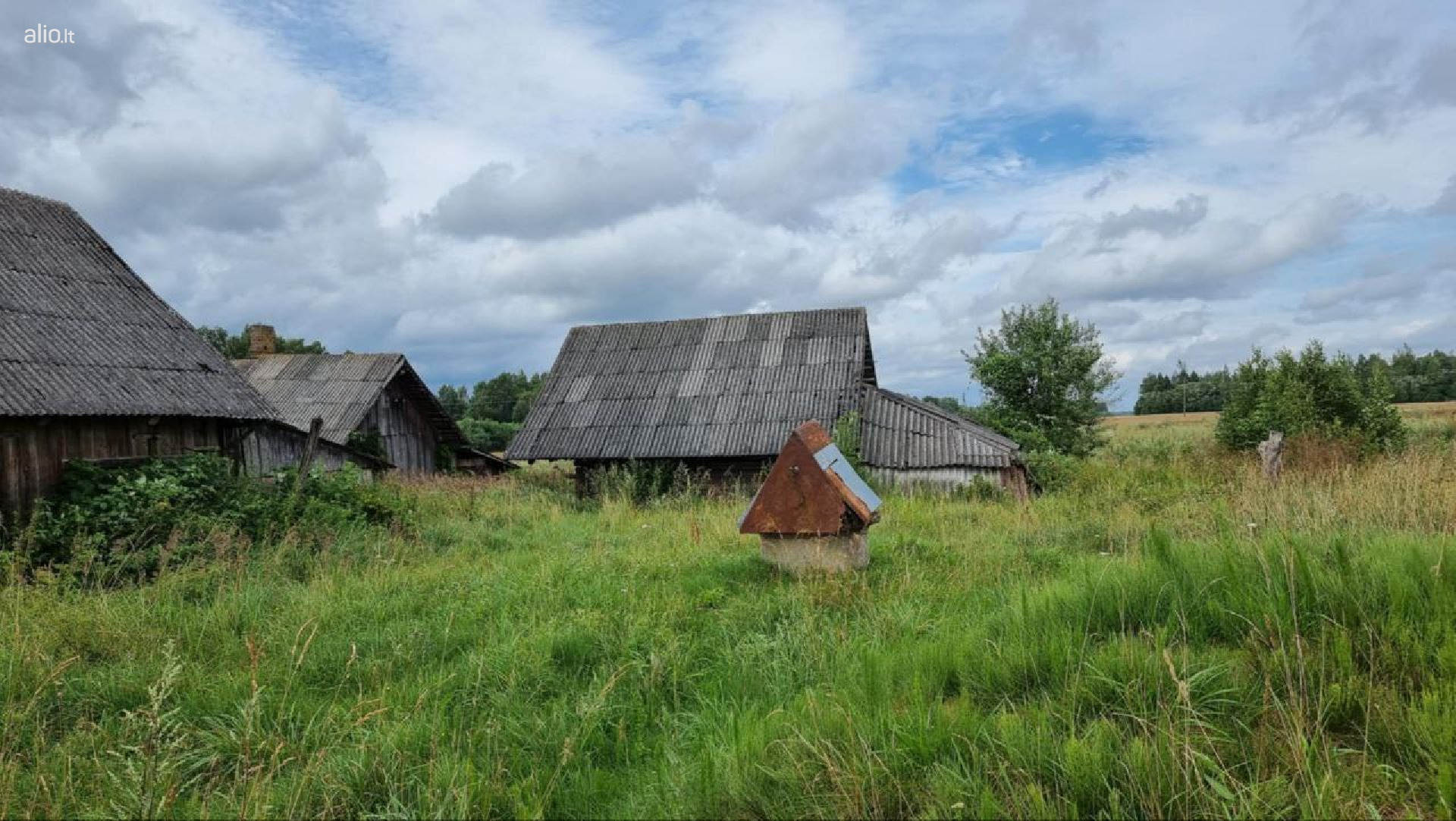Parduodamas namas Anykščių r. UMENAI. GALIMA IŠSIMOKĖTINAI.