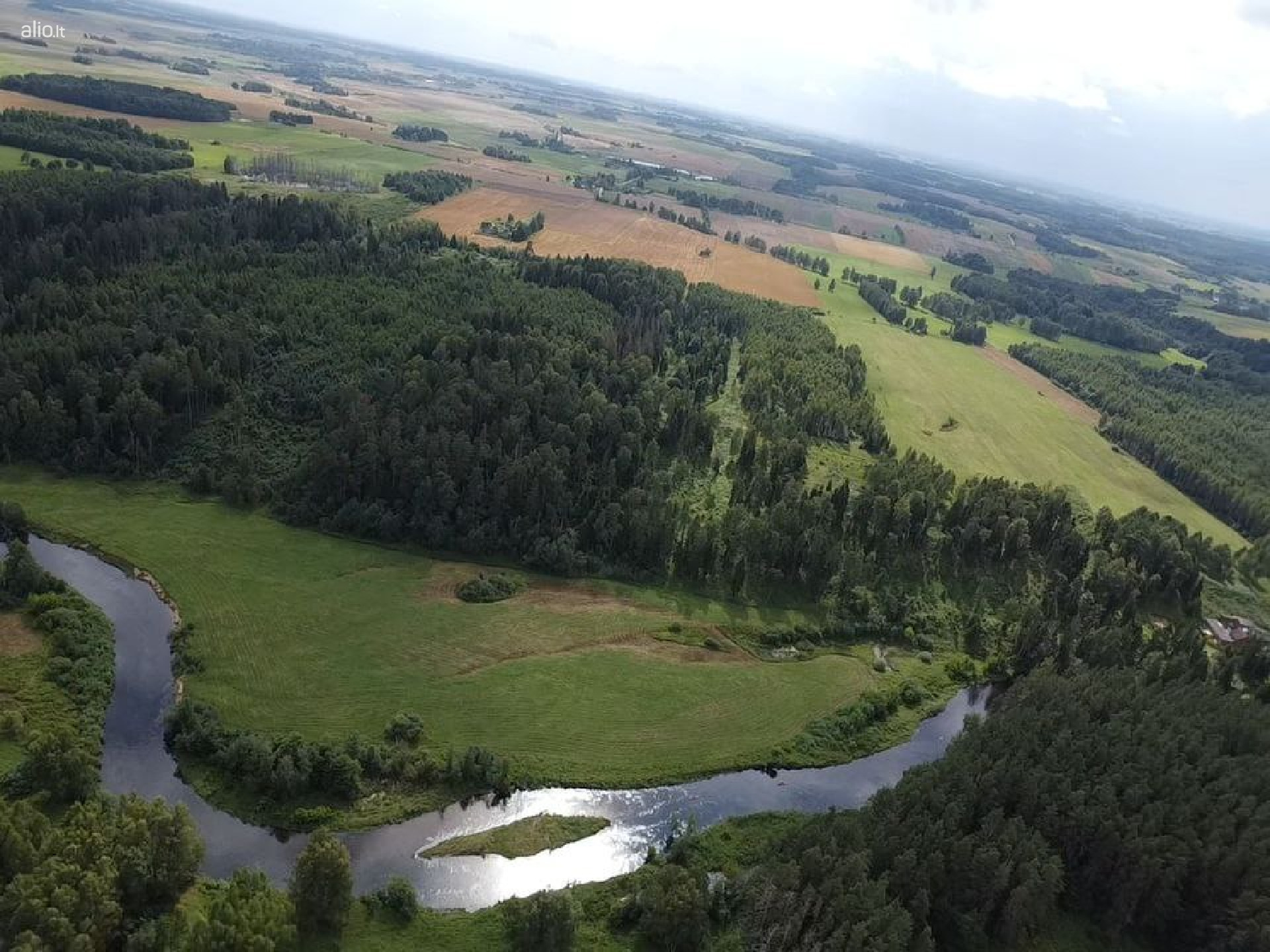 Žemės ūkio paskirties sklypas 6.5 ha su mišku – šalia upės Šventoji – Anykščių raj. Debeikių sen.
